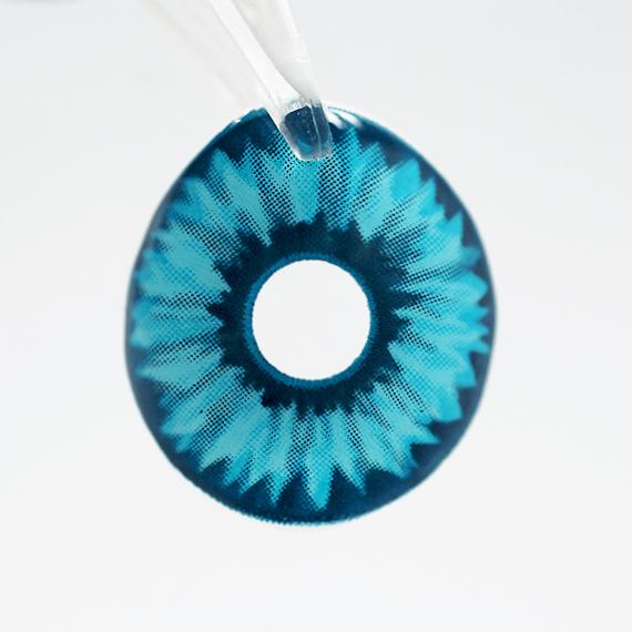 Princess Pinky Snow Elf Blue Sclera - Image 4